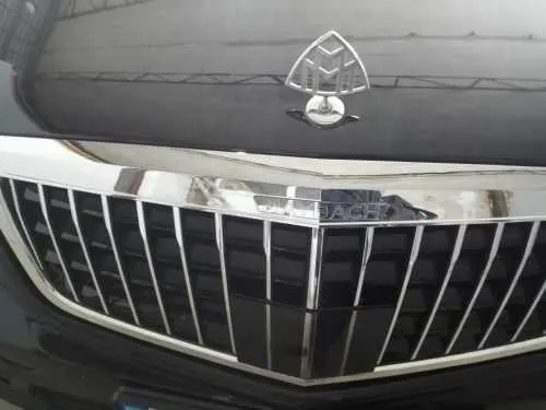 Решетка радиатора Maybach V2 Mercedes S-class W221 2009-2013, GBT