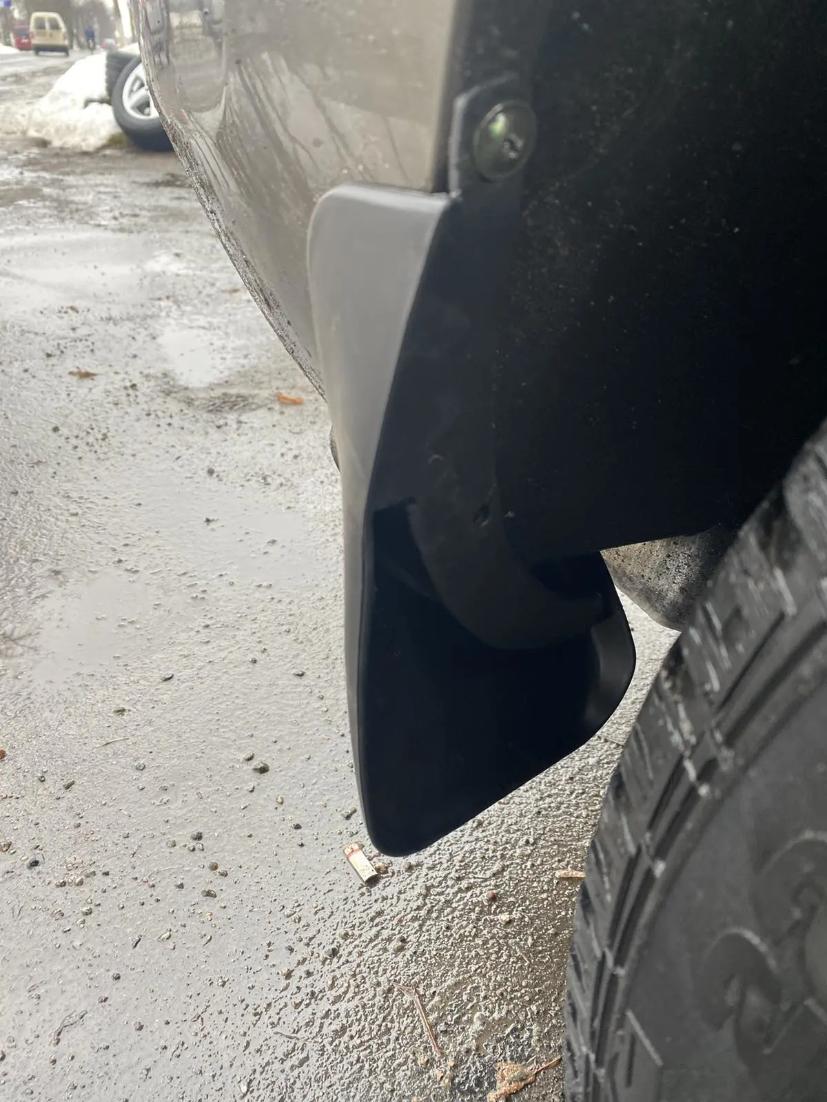 Бризковики Toyota RAV4 2.0 бензин — фото 2