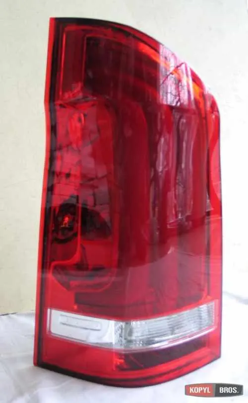 Задние светодиодные LED фонари для Mercedes Benz Vito Viano W447