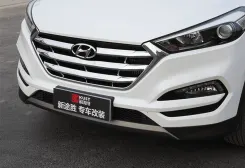 Хром накладки на решітку радіатора для Hyundai Tucson 2015+