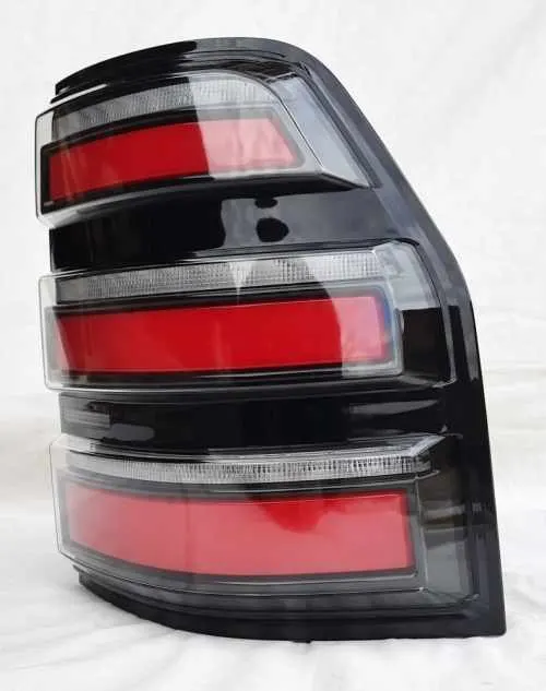 Задні ліхтарі LED ZW для Mitsubishi Pajero Mk4 2006+