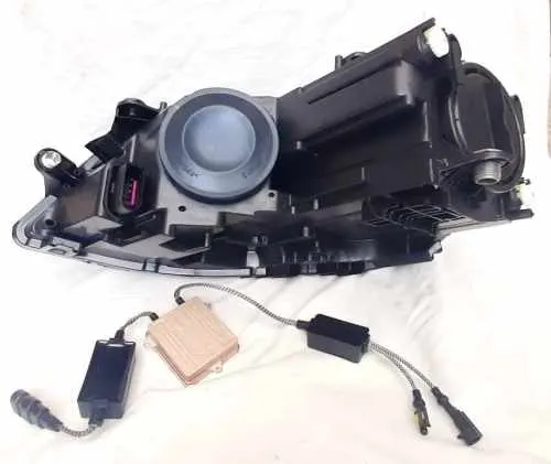 Передние фары ксенон RSU для Volkswagen Jetta Mk6 2011-2019