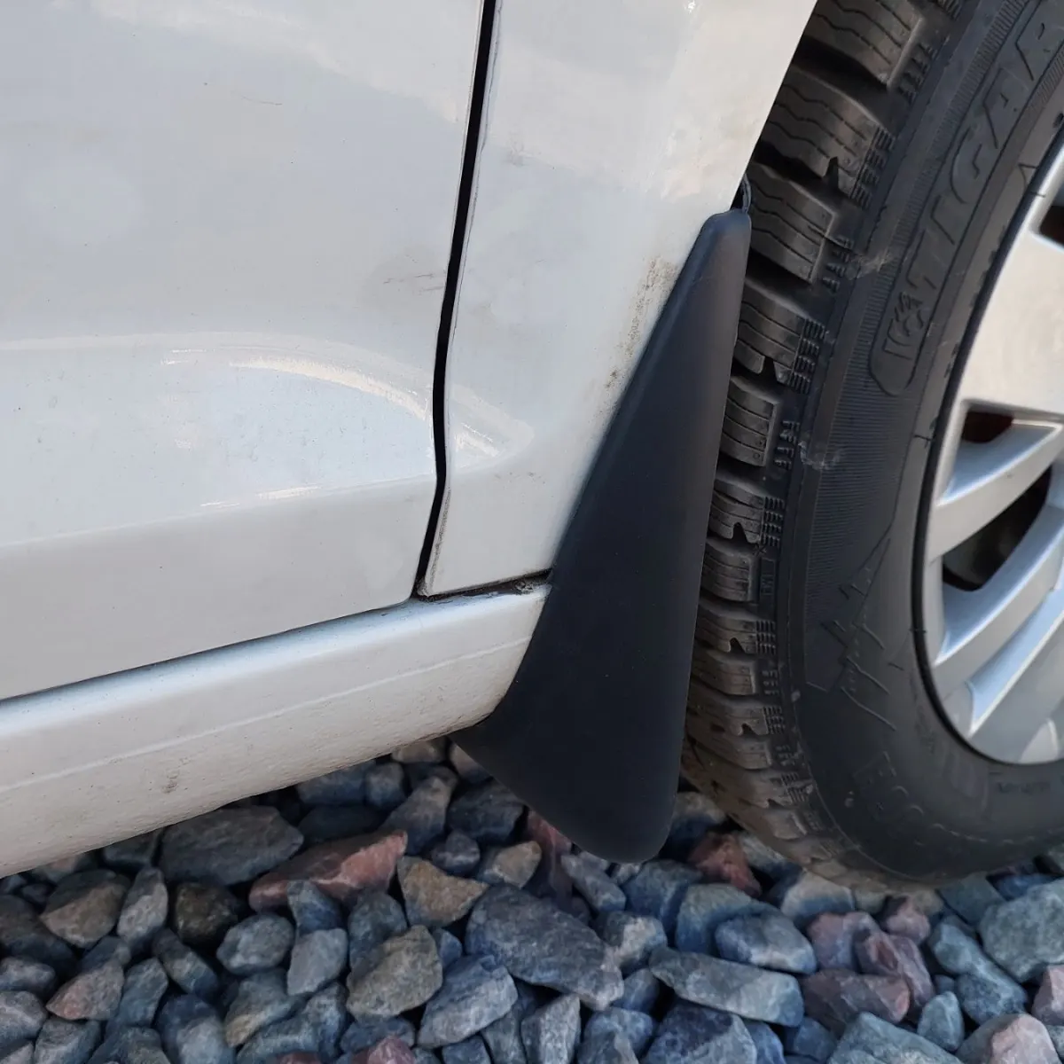 Брызговики Volkswagen Golf 5 Plus — фото 2