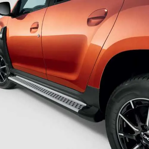 Бокові пiднiжки Renault Duster 2 Оригінал Рено Дастер 2 8201700147