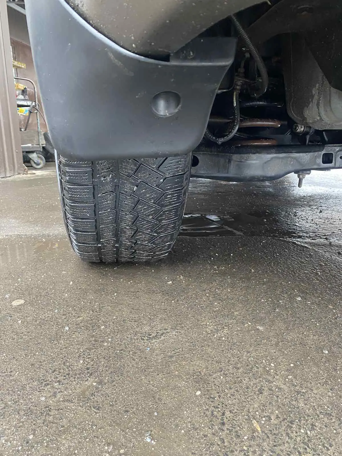 Бризковики Toyota RAV4 2.0 бензин — фото 3