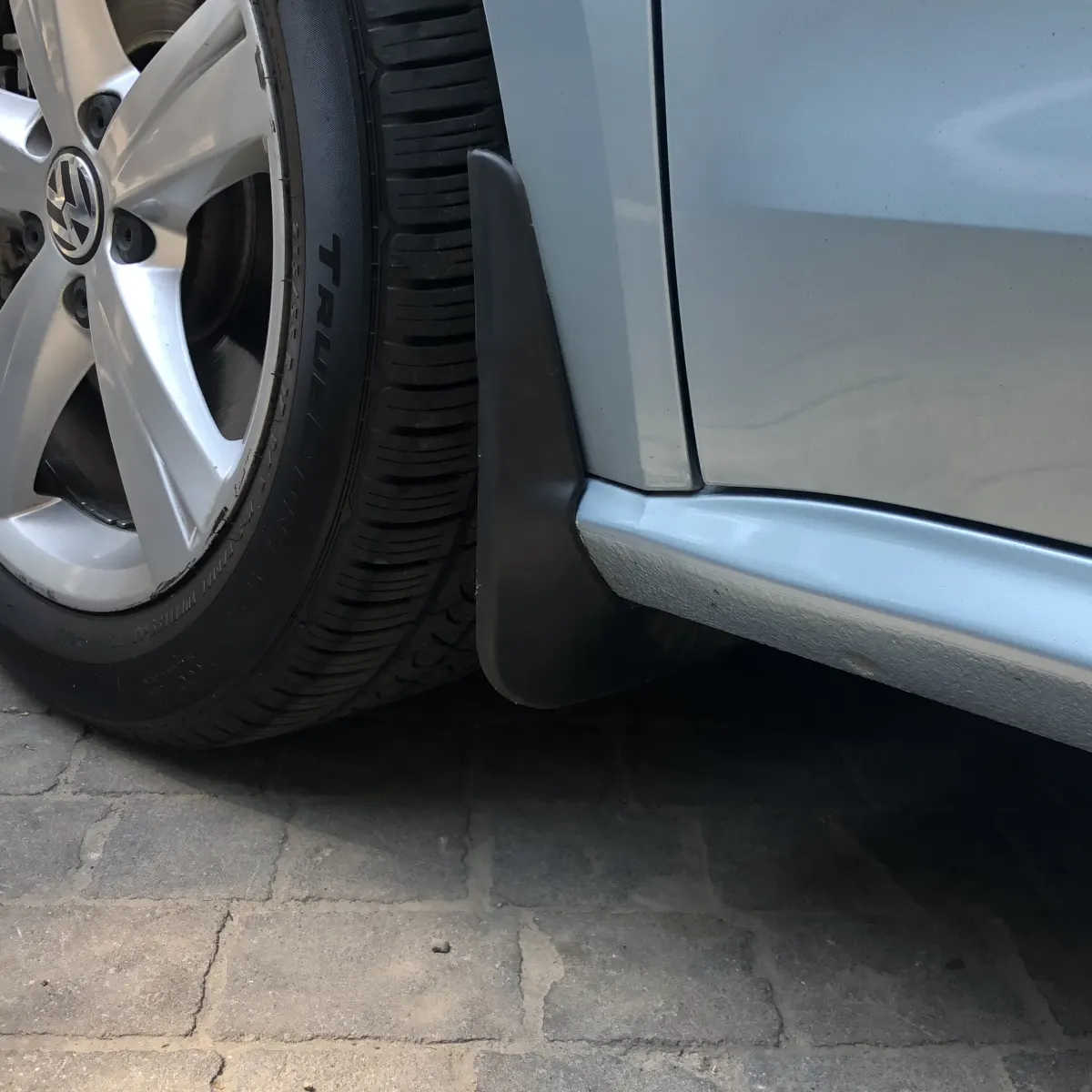 Бризковики передні Volkswagen Passat B7/B8 Америка 2011-2019, (2шт.)