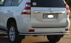 Захист заднього бампера Toyota Land Cruiser 150 2009-2013/2013-2017/2018+)) (одинарна з куточками) d 60