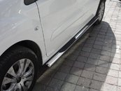 Пороги труба (чорний метал) для Caddy maxi база