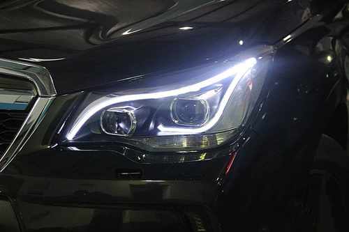 Передні альтернативні ксенонові фари DRL для Subaru Forester SJ 2013+