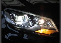 Передние фары с  DRL Touareg 2010+