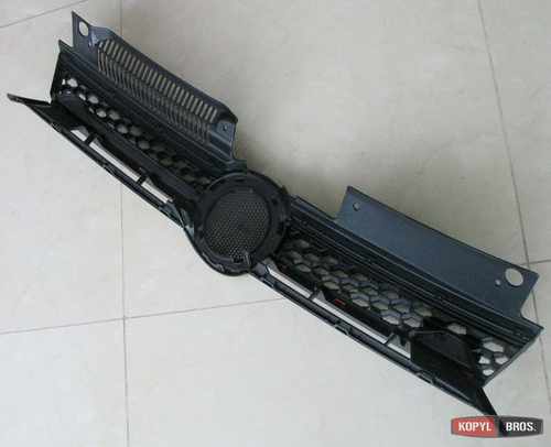 Решітка радіатора в стилі GTI для Volkswagen Golf 6 2009-2012