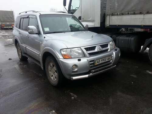 Захист переднього бампера подвійний для Mitubishi Pajero Wagon 2000-2006