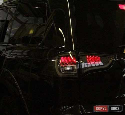 LED оптика Задні ліхтарі Mitsubishi Pajero Sport 2008+ (чорні)