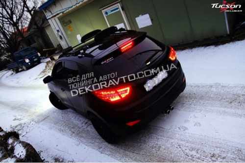 Альтернативна світлодіодна оптика задні ліхтарі в стилі Mercedes для Hyundai IX 35