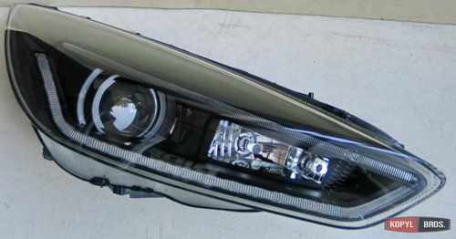 Передні світлодіодні LED фари для Ford Focus 2015+ (PW V1)