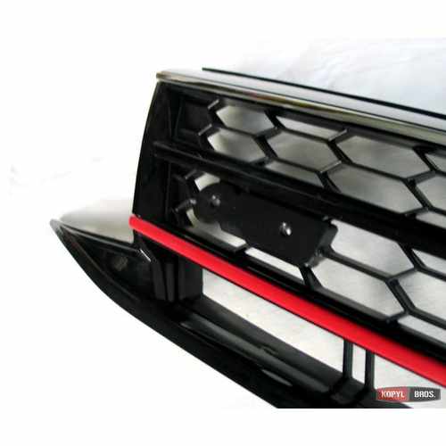 Решітка радіатора в стилі GLI для Volkswagen Jetta Mk6 2015+