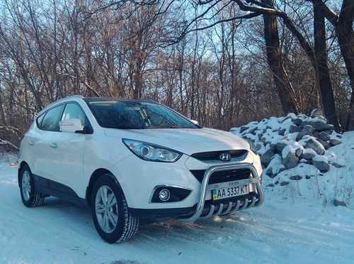 Кенгурятник з написом і грилем на IX35 труба 60мм