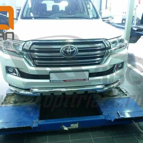 Захист переднього бампера Toyota Land Cruiser (Тойота Ленд Круізер) 200 2015+ (Shark) d 70