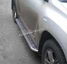 Пороги для Toyota Highlander 2010+ майданчик з алюмінієвим листом d42