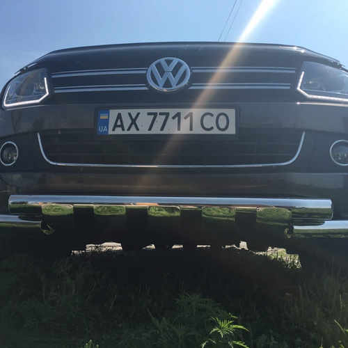 Передій захист з грилем Tamsan для Amarok