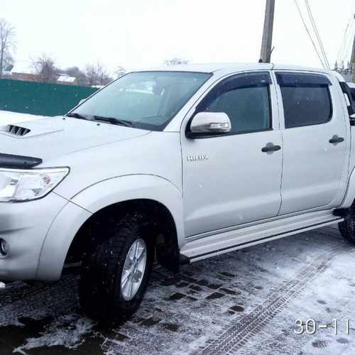 Захист переднього бампера подвійний для Toyota Hilux 2012-2015