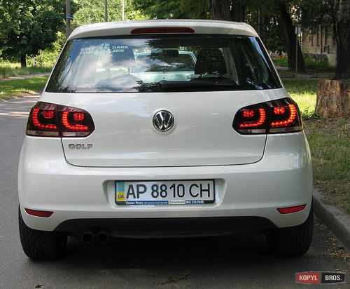 Задня світлодіодна LED оптика (R20 червона TC) для Volkswagen Golf 6 2009-2012