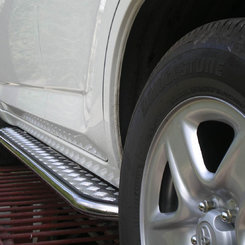 Пороги майданчик (чорний метал) для Toyota Rav 4 2006-2012 з нержавіючим листом d60