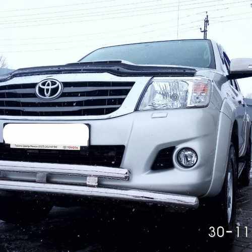 Захист переднього бампера подвійний для Toyota Hilux 2012-2015