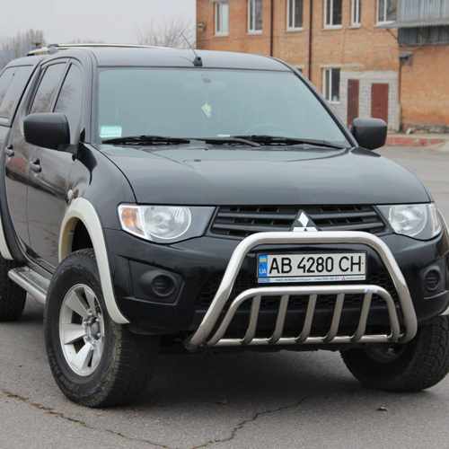 Кенгурятник з гратами для Mitsubishi L-200 2006-2010