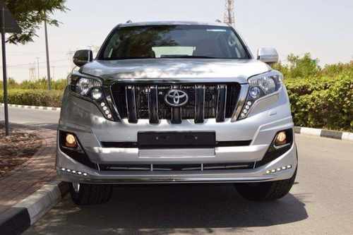 Спідниця переднього бампера (чорна) з LED для Toyota Land Cruiser Prado 150 2013-2017