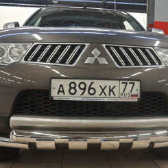 Захист переднього бампера Pajero Sport 2008-2015 і l200 2009-2015 d 76