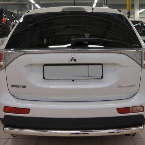 Захист заднього бампера труба Mitsubishi Outlander 2012-2015, 2015+