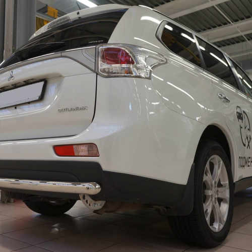 Захист заднього бампера труба Mitsubishi Outlander 2012-2015, 2015+