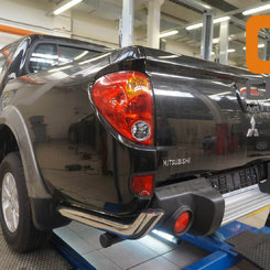 Захист заднього бампера куточки d 70 Mitsubishi L200 2013-2015