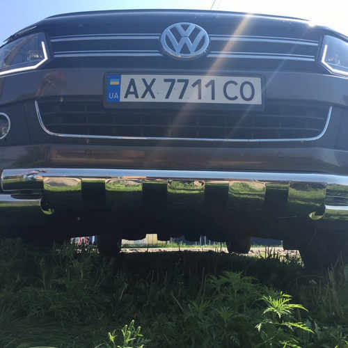 Передій захист з грилем Tamsan для Amarok