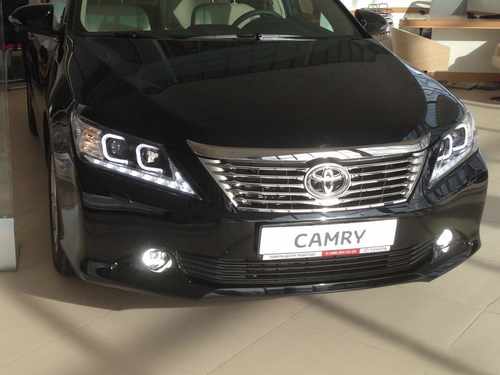 Toyota Самгу V50 оптика передня Lexus стиль 2012-2015