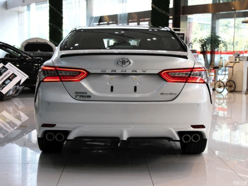 Спойлер Toyota Camry 70 2018+