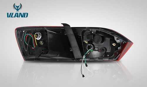 Світлодіодні задні ліхтарі LED для Volkswagen Jetta Mk6 2012-2015