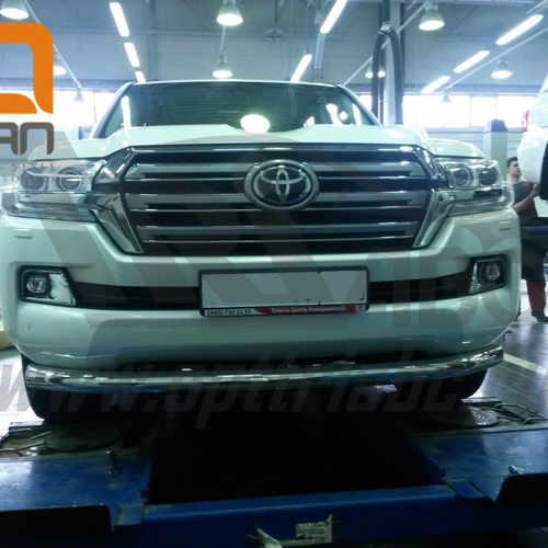 Захист переднього бампера Toyota Land Cruiser 200 (2008, 2015+)(крім Premium) (одинарний) d60