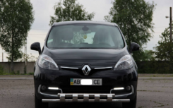 Захист переднього бампера для Renault Scenic III (2009+)