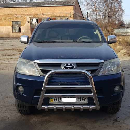 Кенгурятник високий з двома перемичками і грилем для Toyota Fortuner 2004+
