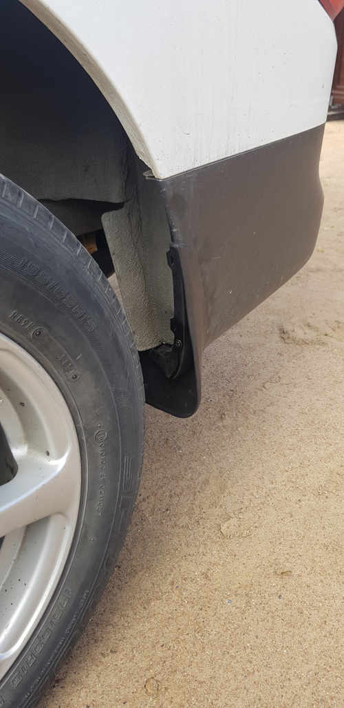 Бризковики Nissan NV200 (комплект 4шт) Xukey