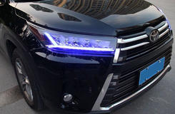Передние альтернативные тюнинг фары для Toyota Highlander 2017-