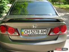 Спойлер средний со стоп-сигналом для Honda Civic 4D 2006-