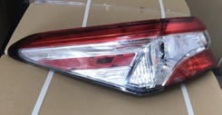 Задний фонарь левый наружный Toyota Camry 70 2017+ 1шт.