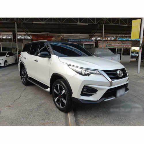 Бризковики Toyota Fortuner SW4 2015-2019, (4шт.)