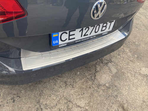 Накладка на задній бампер (нерж) для  Volkswagen Passat B8 2015- універсал