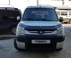 Дефлектор капота Eurocap для Citroen Berlingo 2003-2008 років.