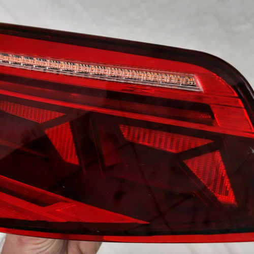 Задня оптика LED для Volkswagen Passat B8  2020+ 