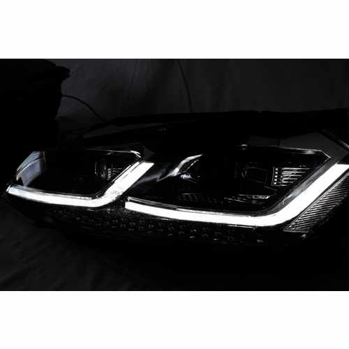 Передні фари для VW Golf 7 2012-2017 у стилі рейсталінгу 2017-2020